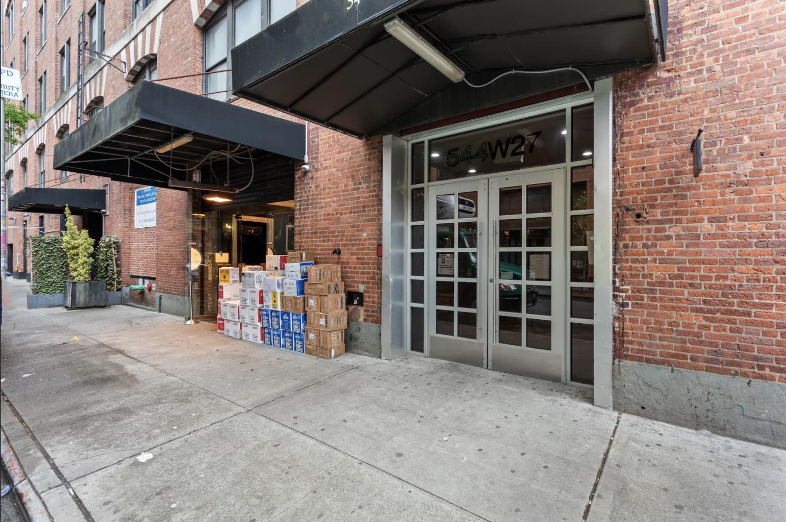 544 West 27th Street